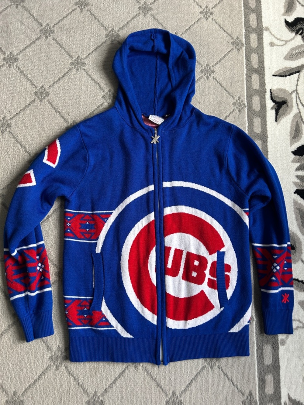 Genuine Merchandise Blue Red White Chicago Cubs Hooded Sweater